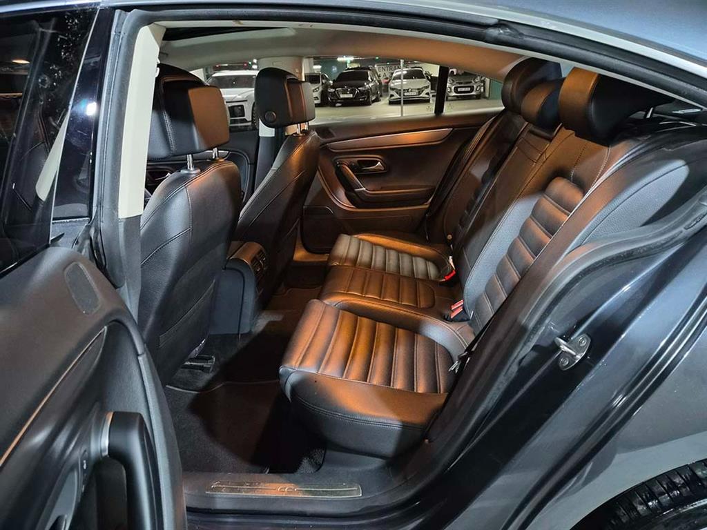 Volkswagen CC 2.0 TSI 8
