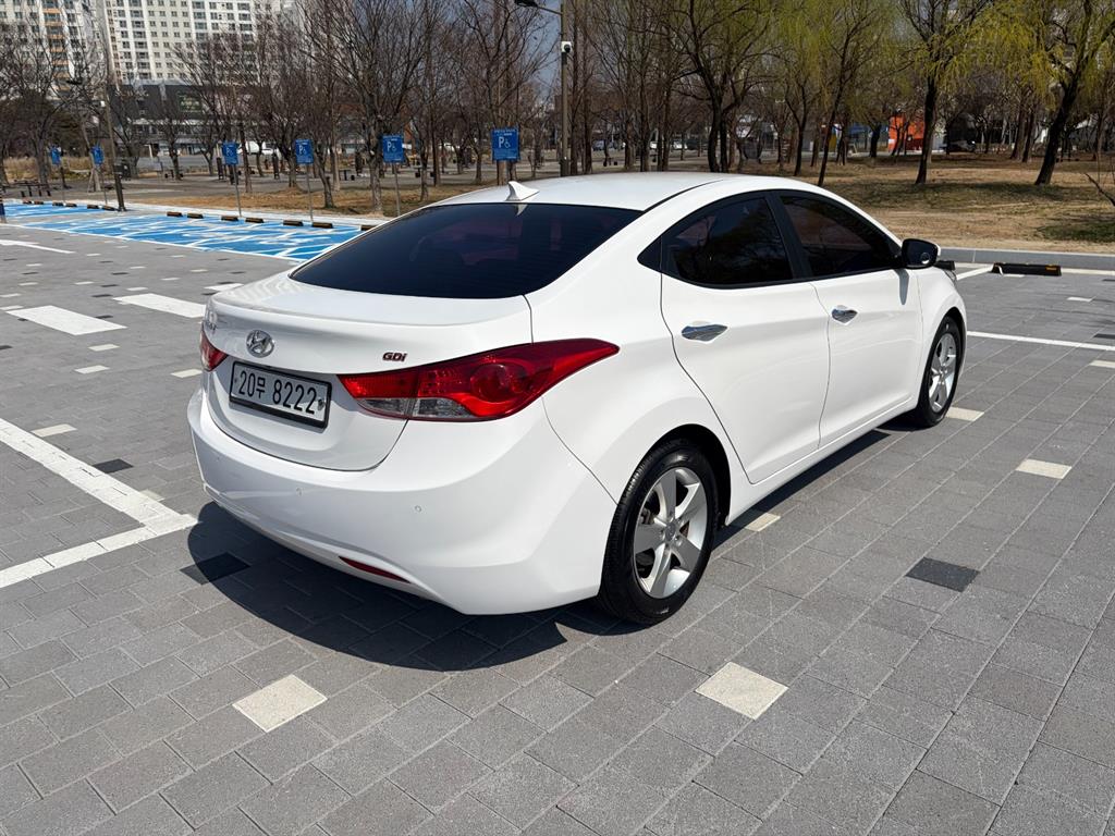 Hyundai Avante M16 GDI Modern 6