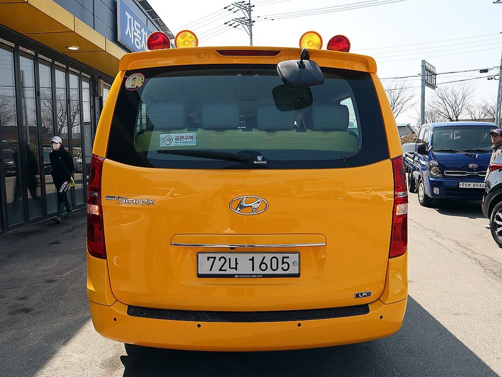 Hyundai Starex LPi 5