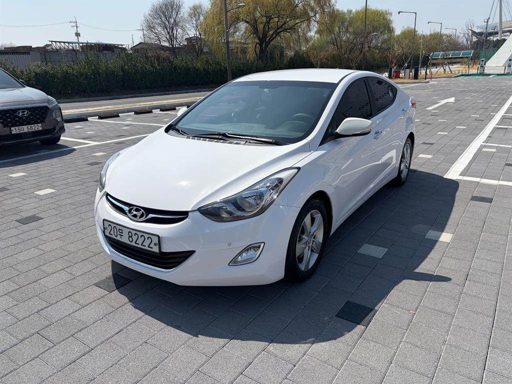 Hyundai Avante M16 GDI Modern