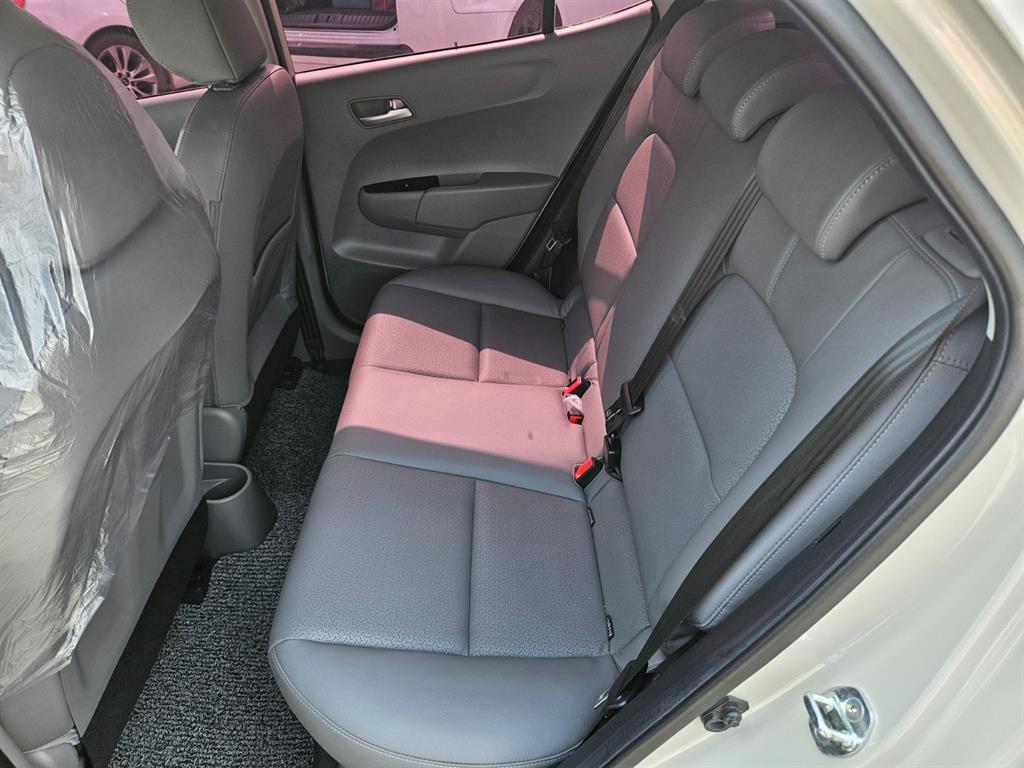 Kia Morning Prestige 7