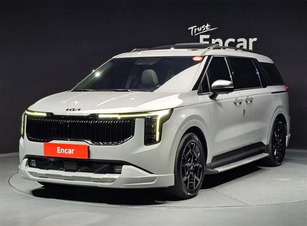 Kia Carnival HEV Signature Gravity