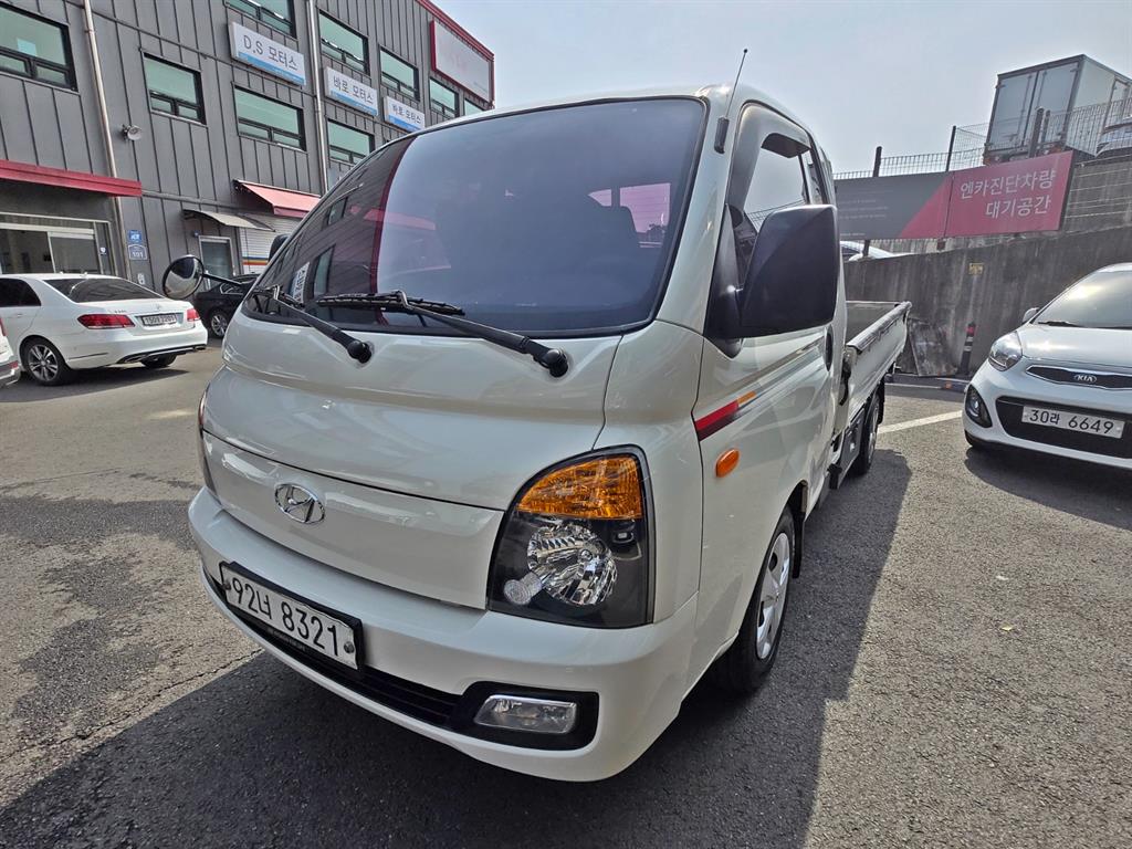 현대 포터2 1톤 카고 - 중고 트럭 매물 이미지