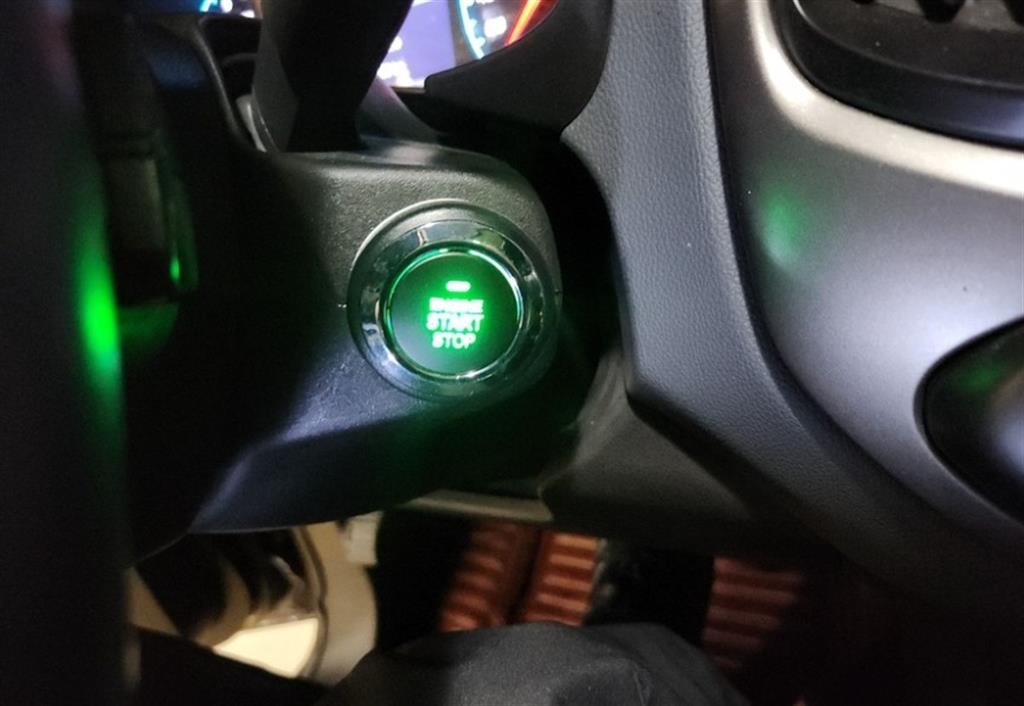 Chevrolet Colorado 3.6 Z71-X Midnight 4WD 9