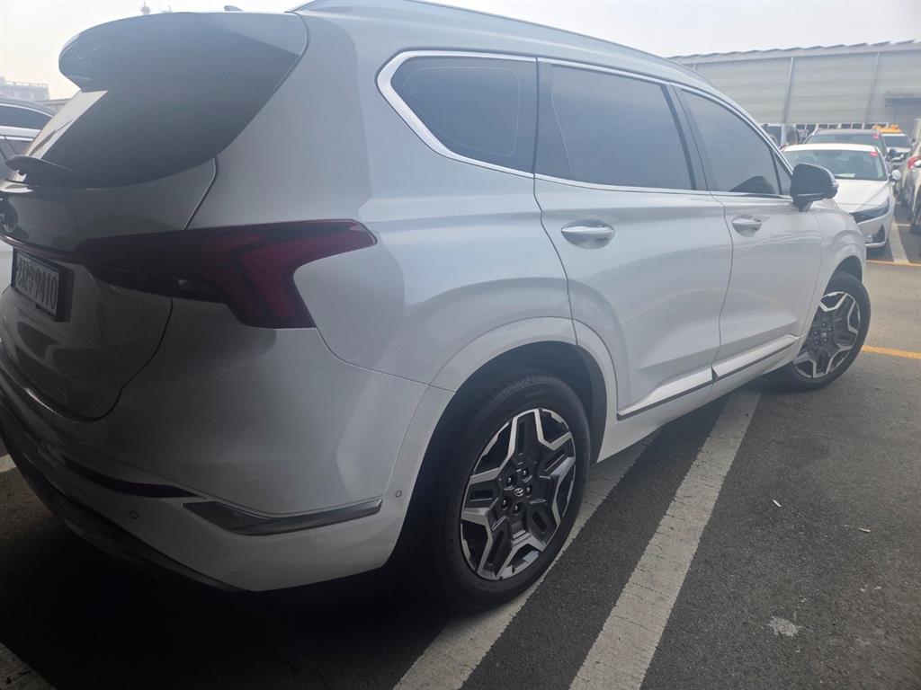 Hyundai Santa Fe 1.6 2WD Calligraphy 5
