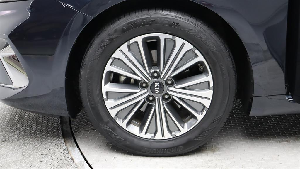 Kia K7 Noblesse 6