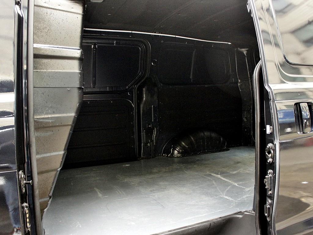 Hyundai Starex 2WD Van Smart 7