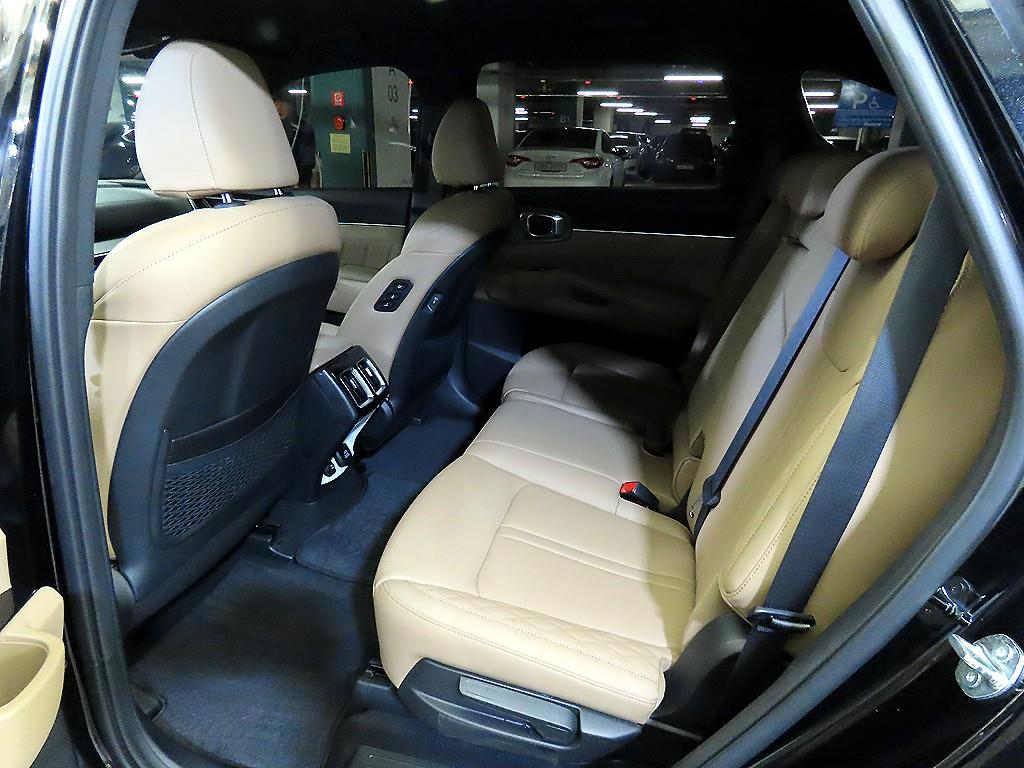 Kia Sorento 1.6T 2WD Signature Gravity 8