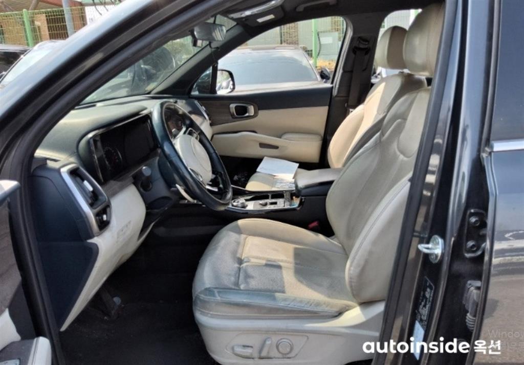 Kia Sorento HEV 1.6 4WD Prestige 5