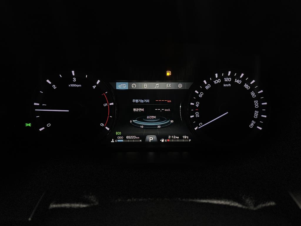 KG Mobility (Ssangyong) Rexton 4WD Diesel 2.2 Noblesse 9