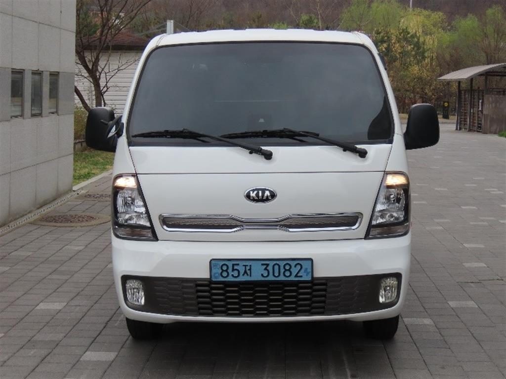 기아 봉고3 1톤 카고 전기 - 중고 트럭 매물 이미지