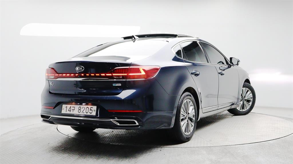 Kia K7 Noblesse 4
