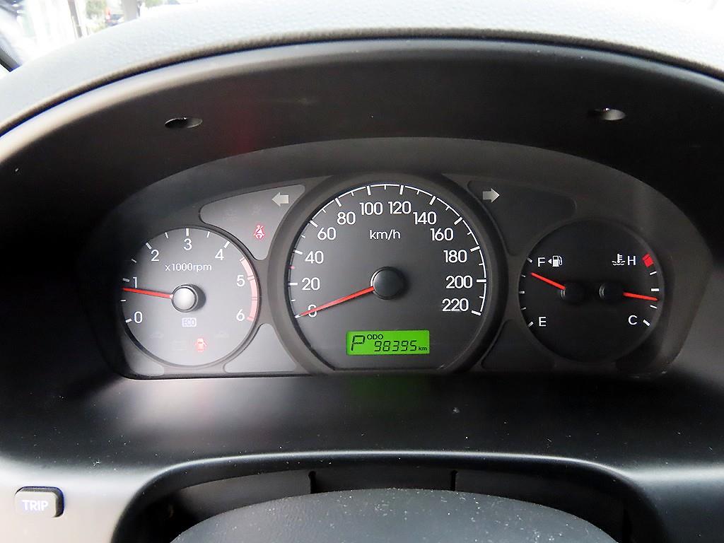 Hyundai Starex CVX Luxury 10