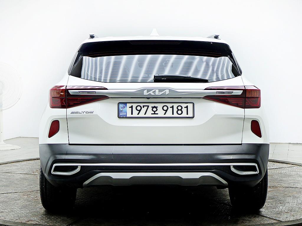 Kia Seltos Gasoline 1.6 Turbo 2WD Signature 4