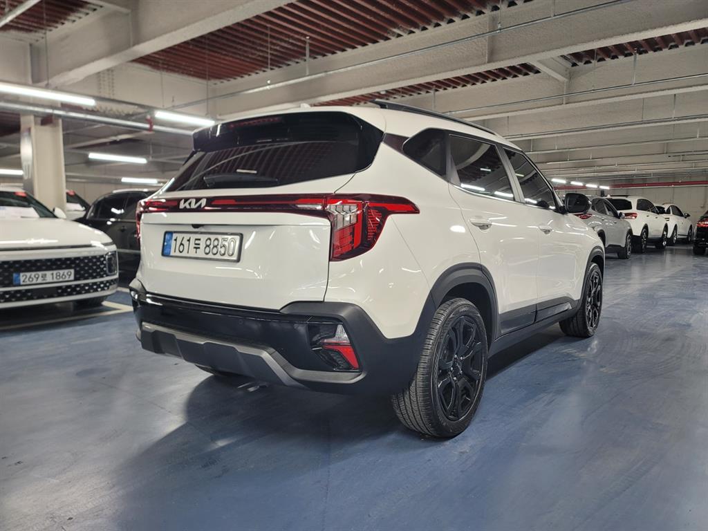 Kia Seltos Gasoline 1.6 Turbo 2WD Gravity 3