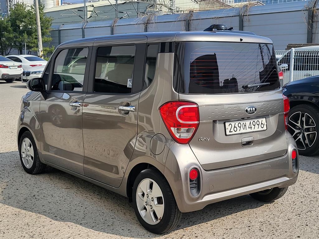 Kia Ray Prestige 4