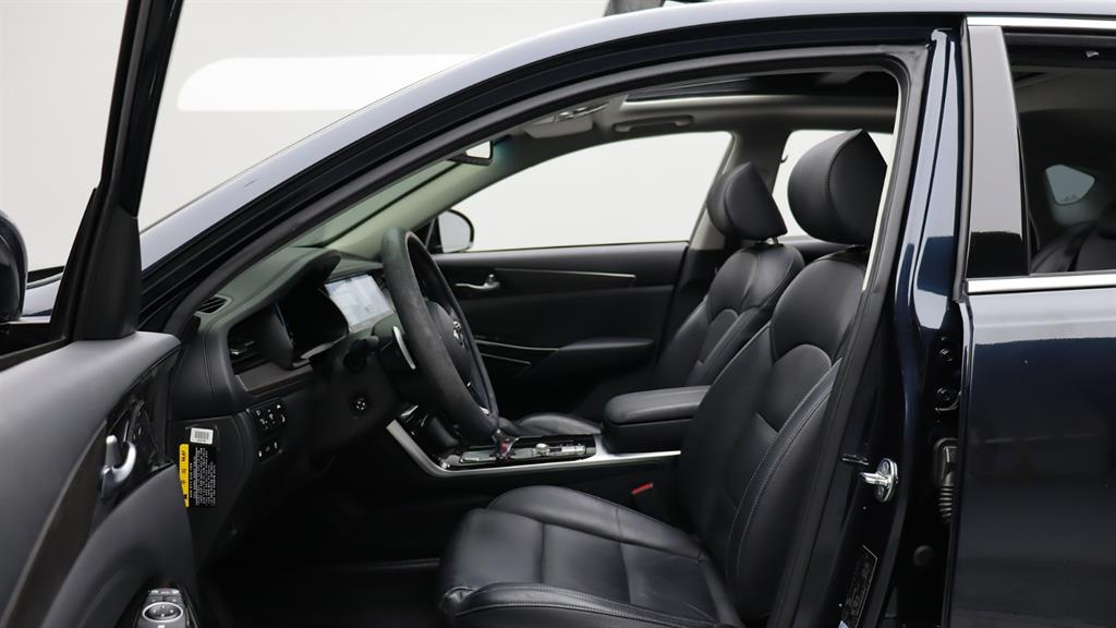 Kia K7 Noblesse 8