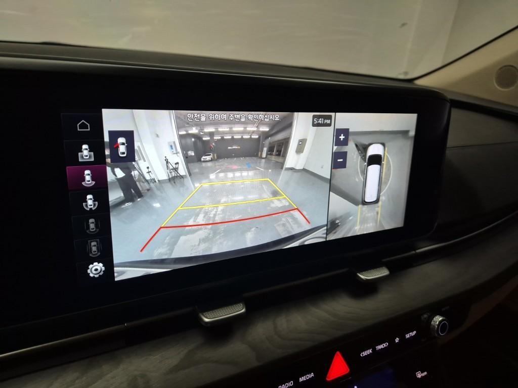 Kia Carnival Gasoline Noblesse 7