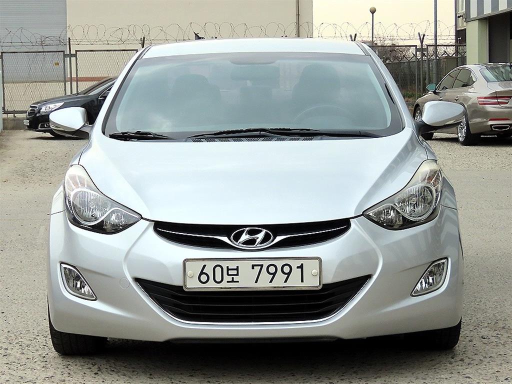 Hyundai Avante M16 GDI Luxury