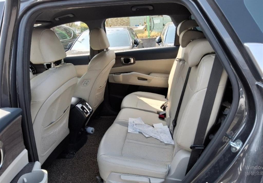 Kia Sorento HEV 1.6 4WD Prestige 6