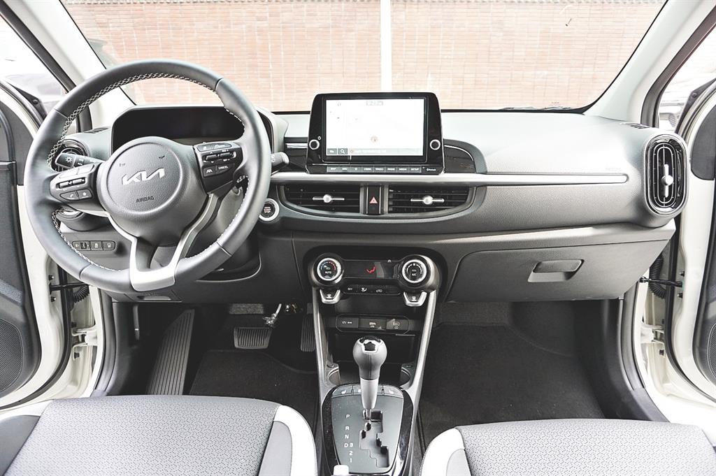 Kia Morning 1.0 Gasoline Prestige 9