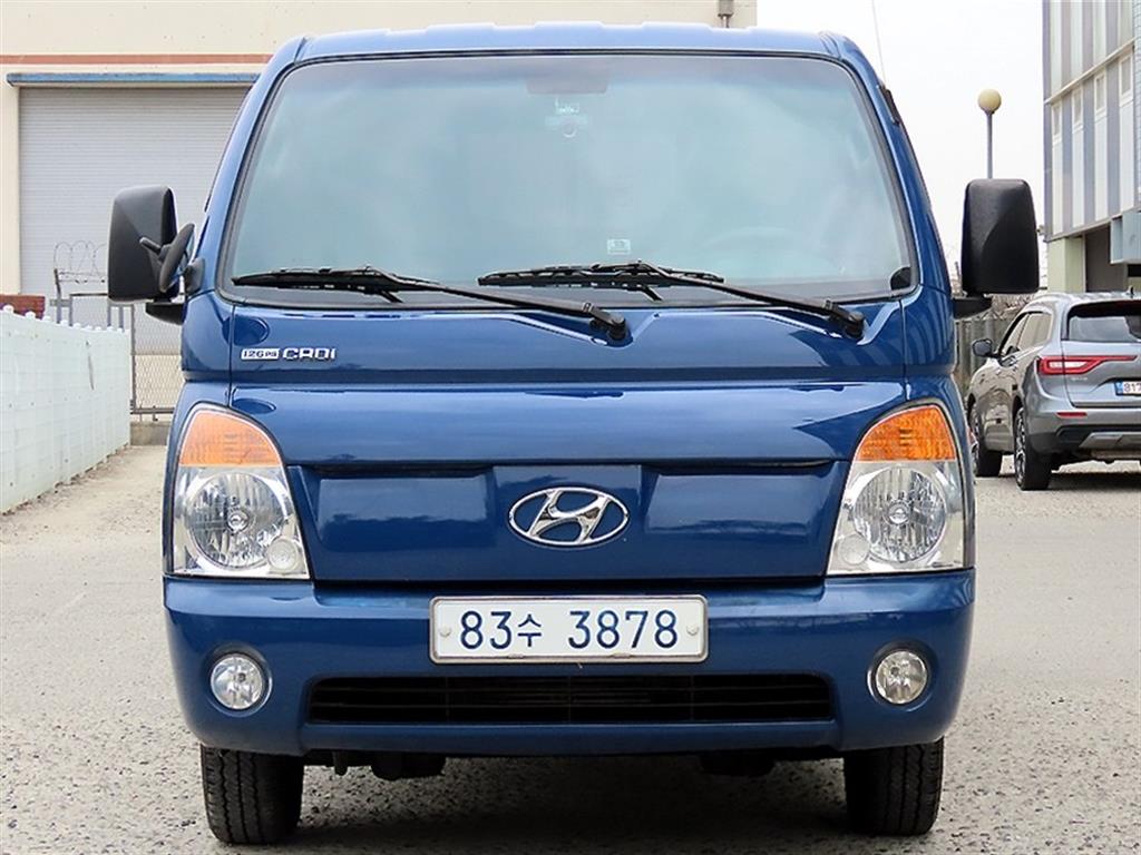 Hyundai Porter 1.0 Ton/ Double Cab/ Long Wheelbase/ CRDi