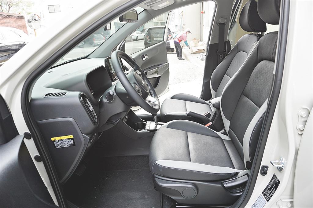 Kia Morning 1.0 Gasoline Prestige 8