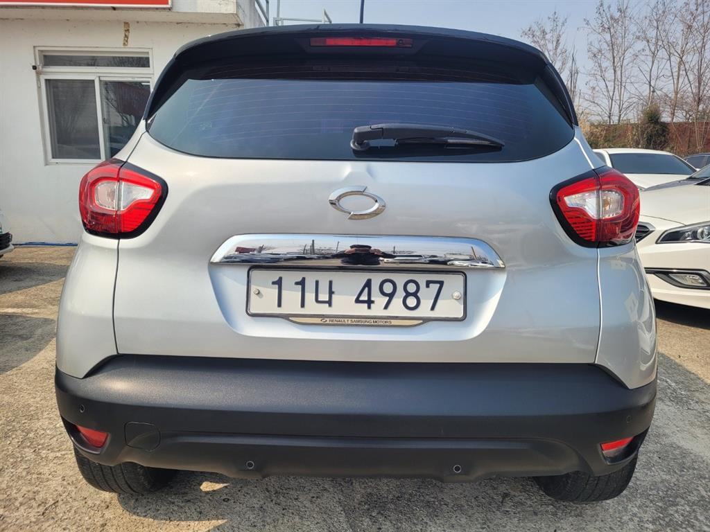 Renault QM3 Diesel 1.5 RE Signature Red 4