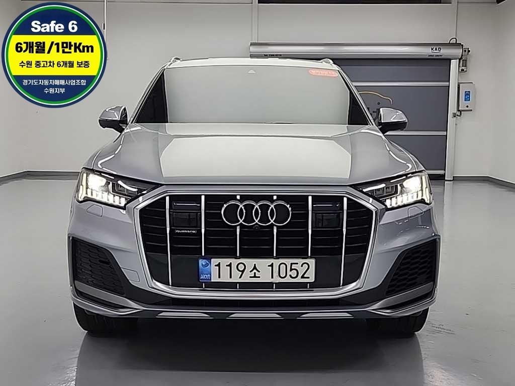 아우디 Q7 45 TDI 콰트로 프리미엄 사진 2/20