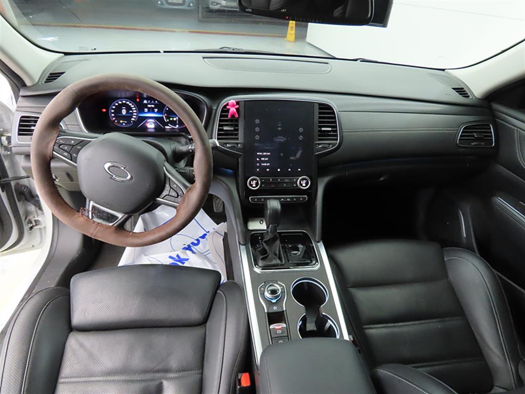 Renault SM6 1.3 TCe LE 8