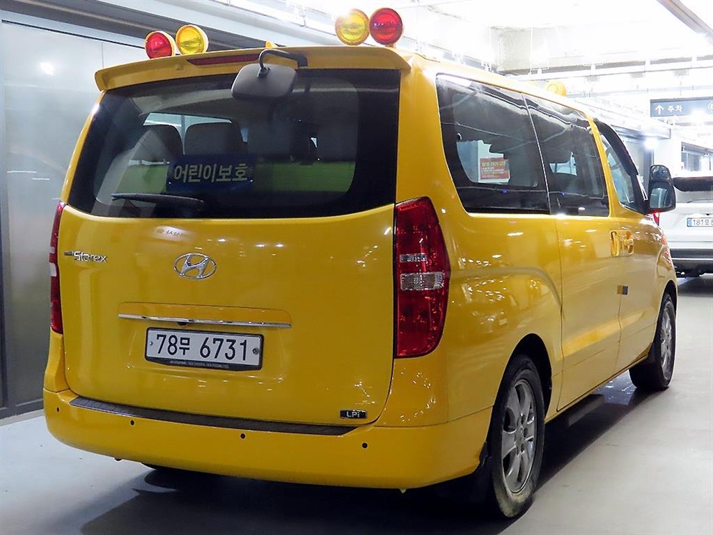 Hyundai Starex LPi 5