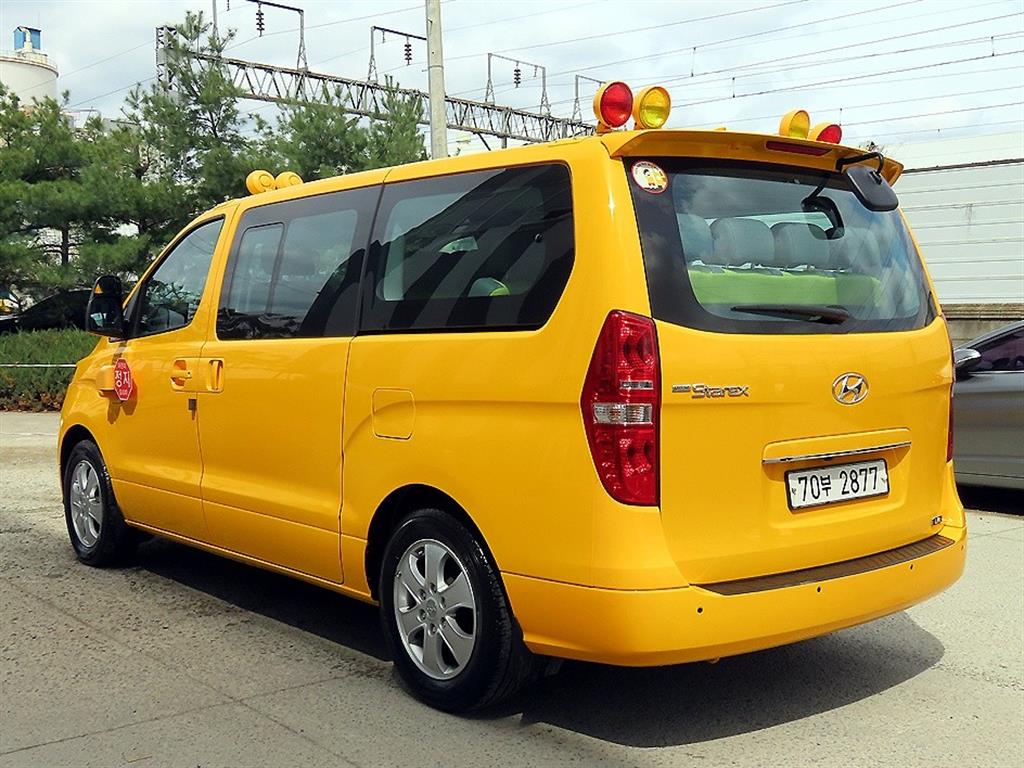 Hyundai Starex LPi 4