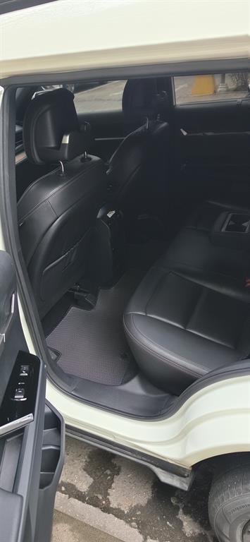 KG Mobility (Ssangyong) Torres 1.5 GDI-T 4WD Black Edition 8