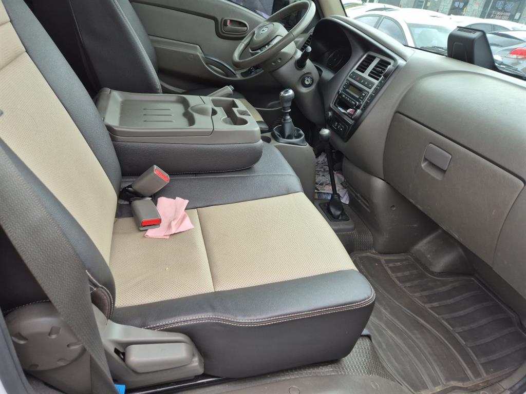 Hyundai Porter 4WD/ Super Cab/ Long Wheelbase Smart 8