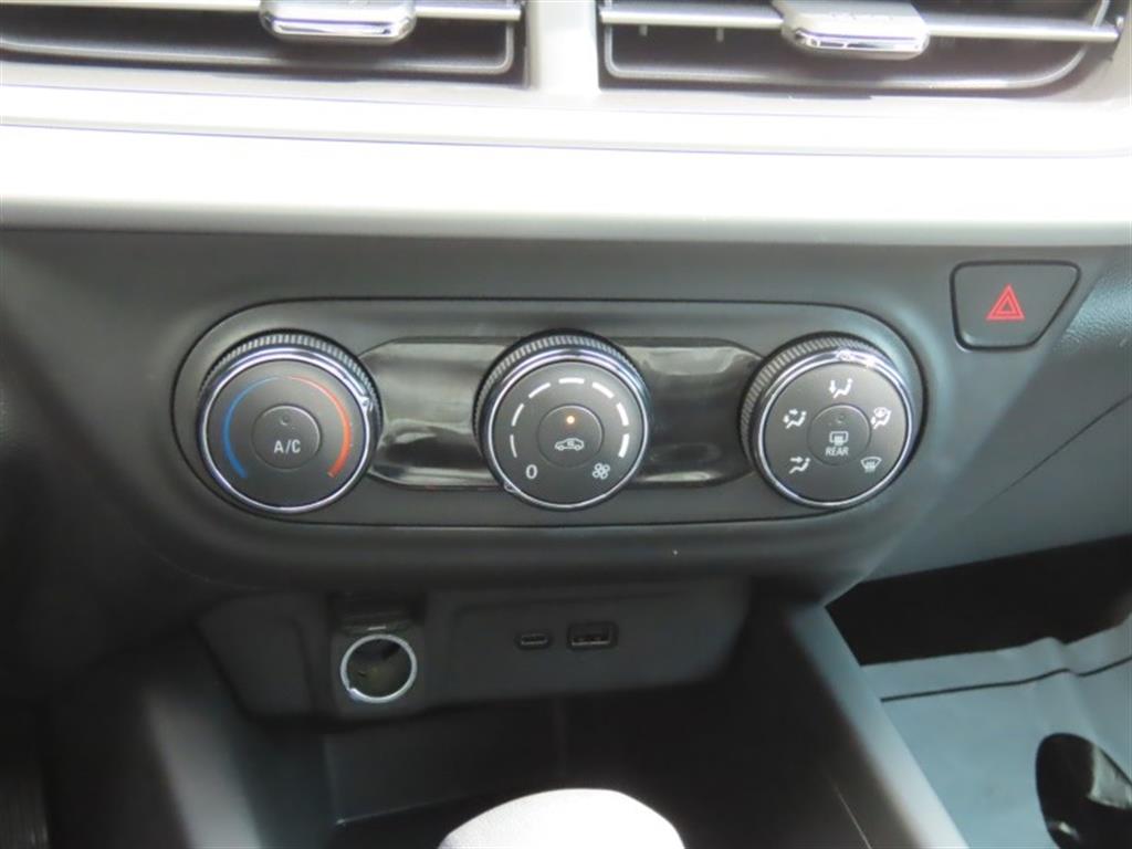 Chevrolet Trax 1.2 Turbo LS 8