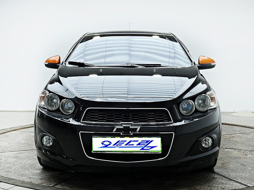 Chevrolet Aveo Hatchback 1.6 LS Edition