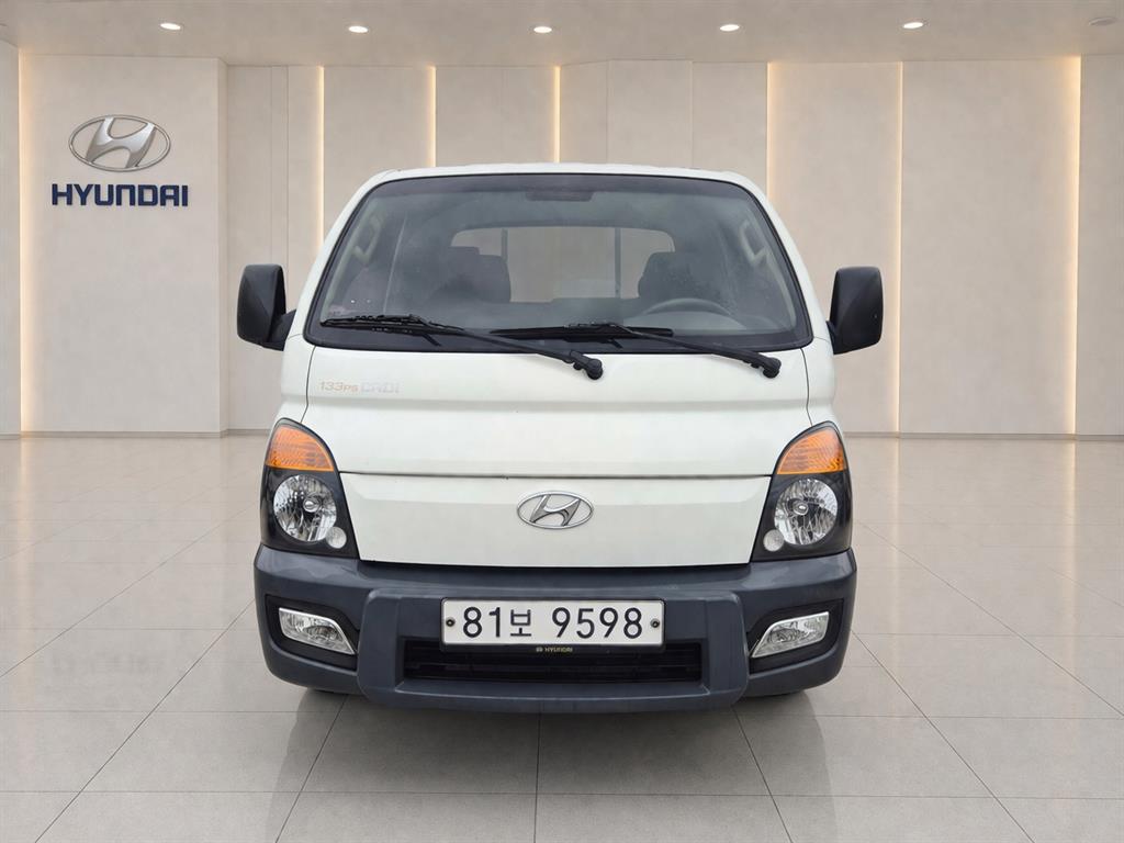 Hyundai Porter 1.0 Ton/ Super Cab/ Long Wheelbase/ CRDi Gold 2