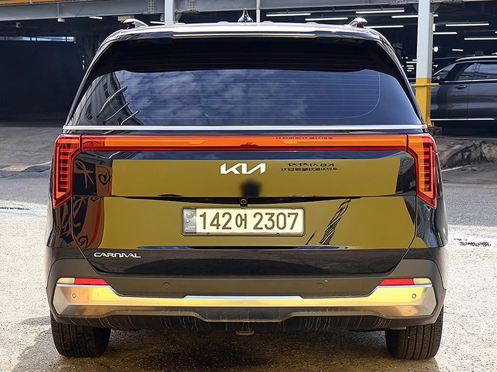 Kia Carnival Diesel Noblesse 4