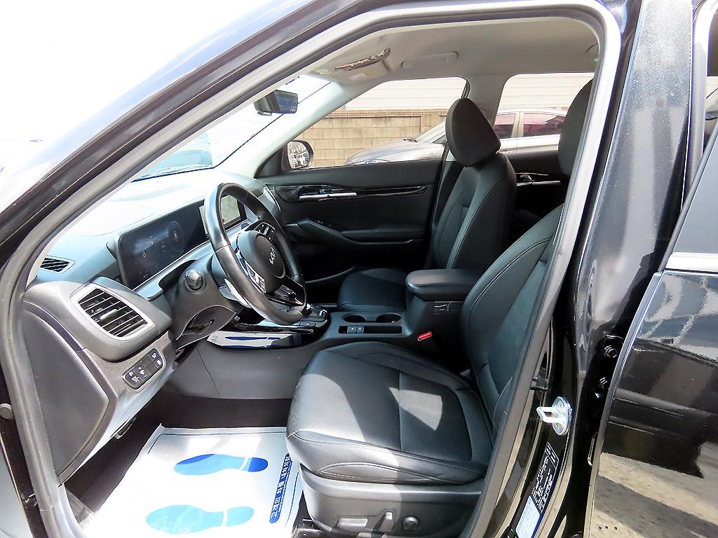 Kia Seltos Gasoline 1.6 Turbo 2WD Signature 6