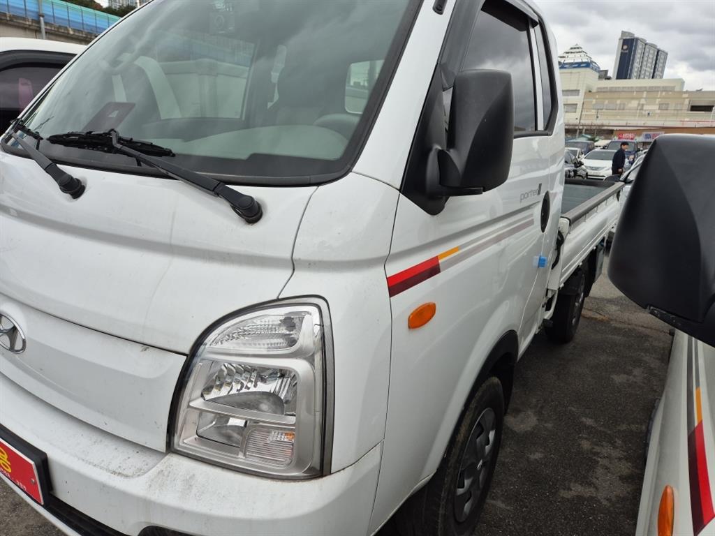 Hyundai Porter 4WD/ Super Cab/ Long Wheelbase Smart 5