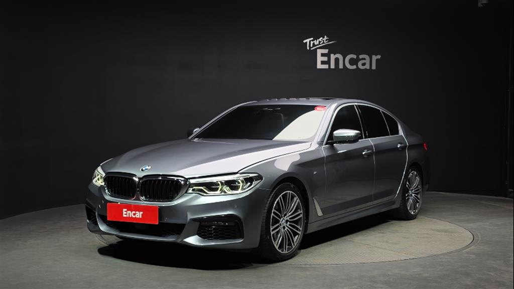 BMW 5 Series 530i xDrive M Sport Plus 2