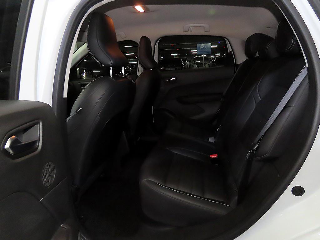 Renault XM3 1.6 GTe LE 8