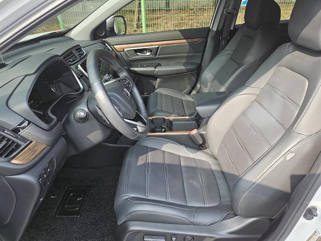 Honda CR-V 2.0 Hybrid Touring 4WD 7
