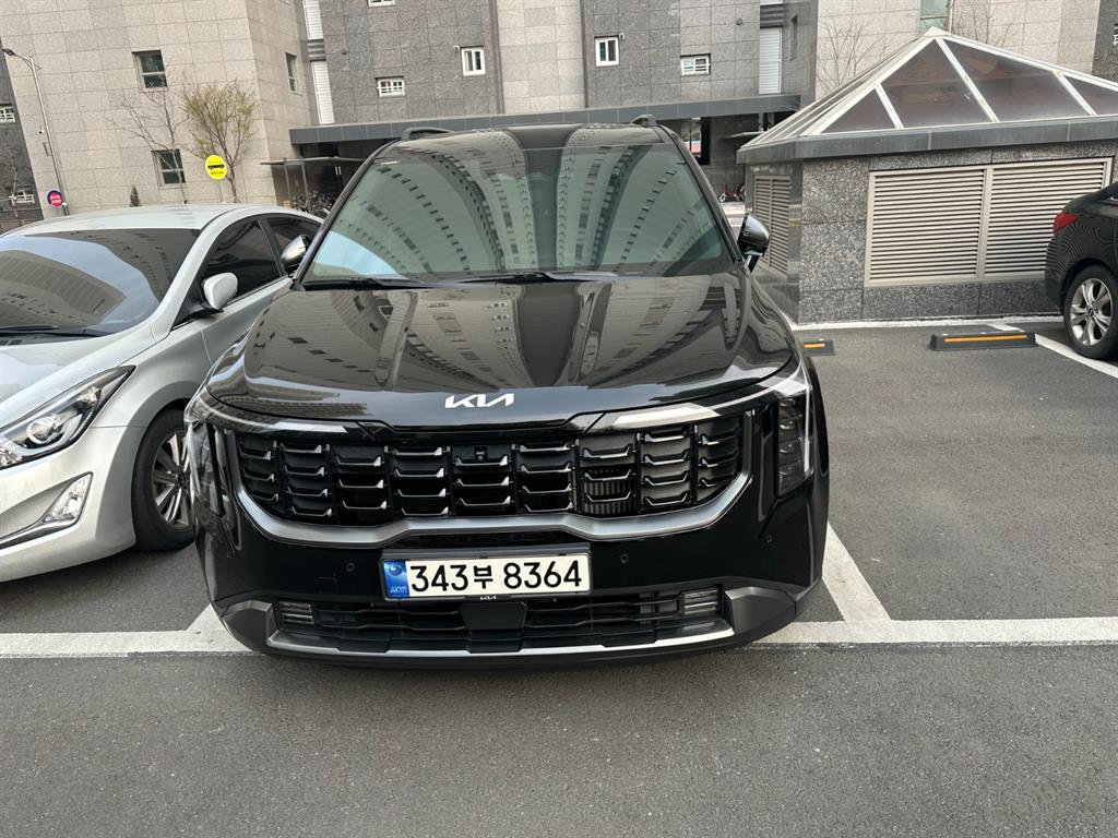 Kia Carnival HEV Signature Gravity