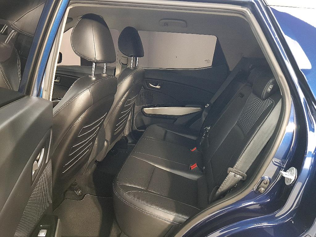 KG Mobility (Ssangyong) Tivoli 2WD Gasoline Gear Plus 10