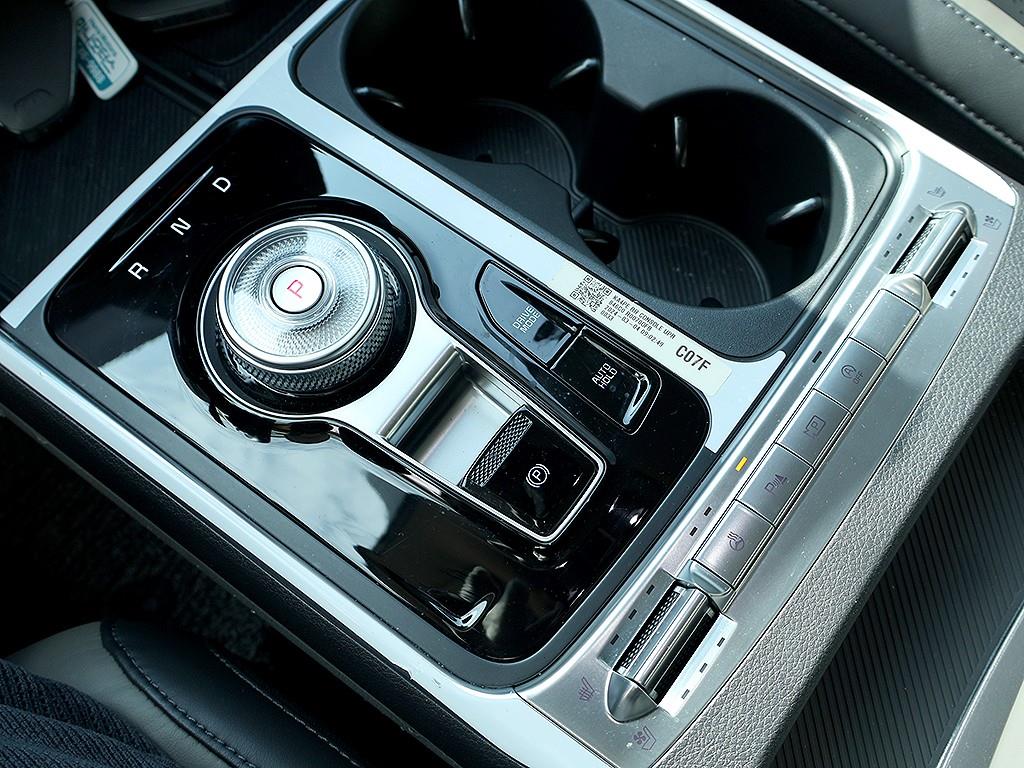 Kia Carnival Diesel Noblesse 8