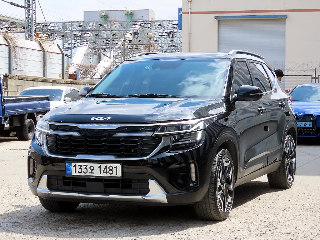 Kia Seltos Gasoline 1.6 Turbo 2WD Signature 3