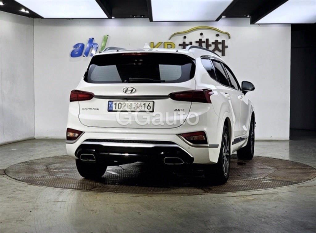Hyundai Santa Fe Diesel 2.0 2WD Inspiration 5