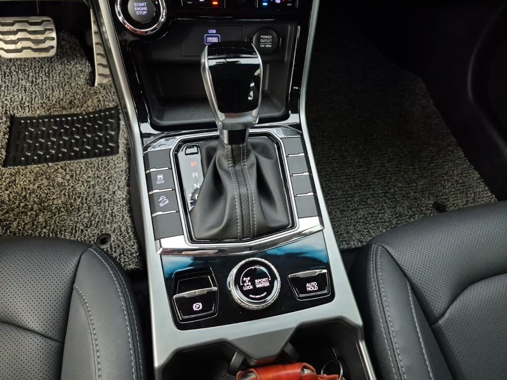 KG Mobility (Ssangyong) Korando 4WD Diesel 1.6 Fantastic 9