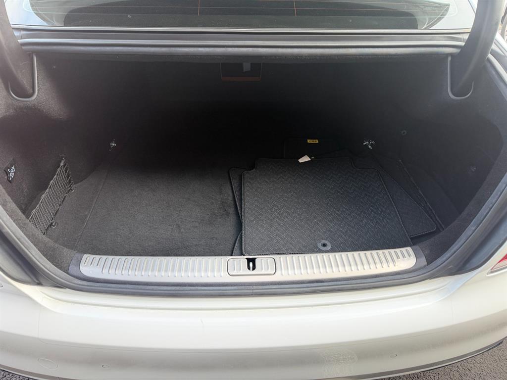 Kia K9 3.8 GDI AWD Platinum Ⅱ 6